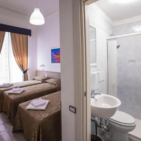 Hotel Orbis 2*